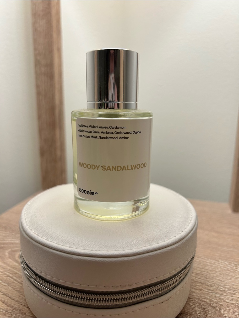 Dossier Woody Sandalwood Unisex Fragrance